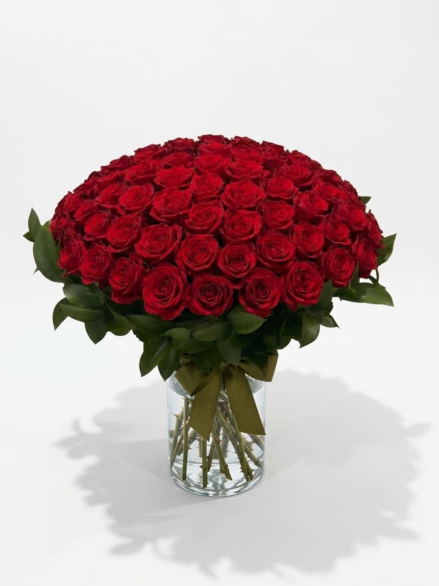 Rosas en Florero